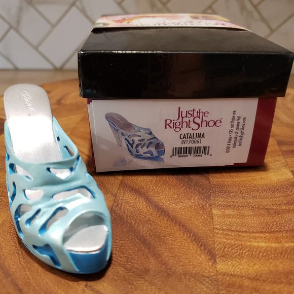 Just The Right Shoe, 810225 Catalina - Picture 2 of 8